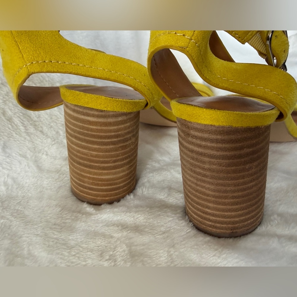 Nine West Yellow Suede Ankle Strap Block Heel Sandals - Picture 4 of 9